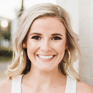 Meet your Posher, Lauren